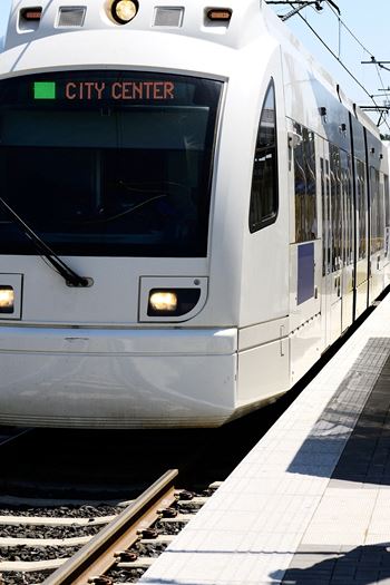 Trimet max green line to city center